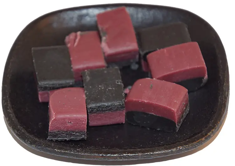 Violet/liquorice Fudge Kolafabriken bulk 1kg