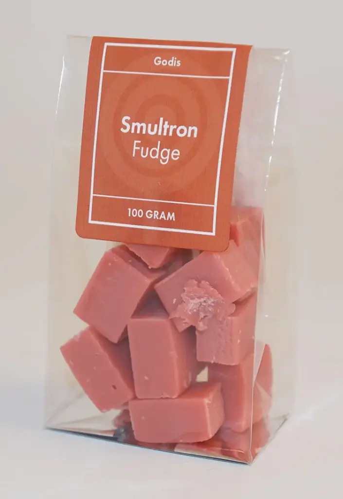 Wild strawberry fudge stand-up pouch 100g