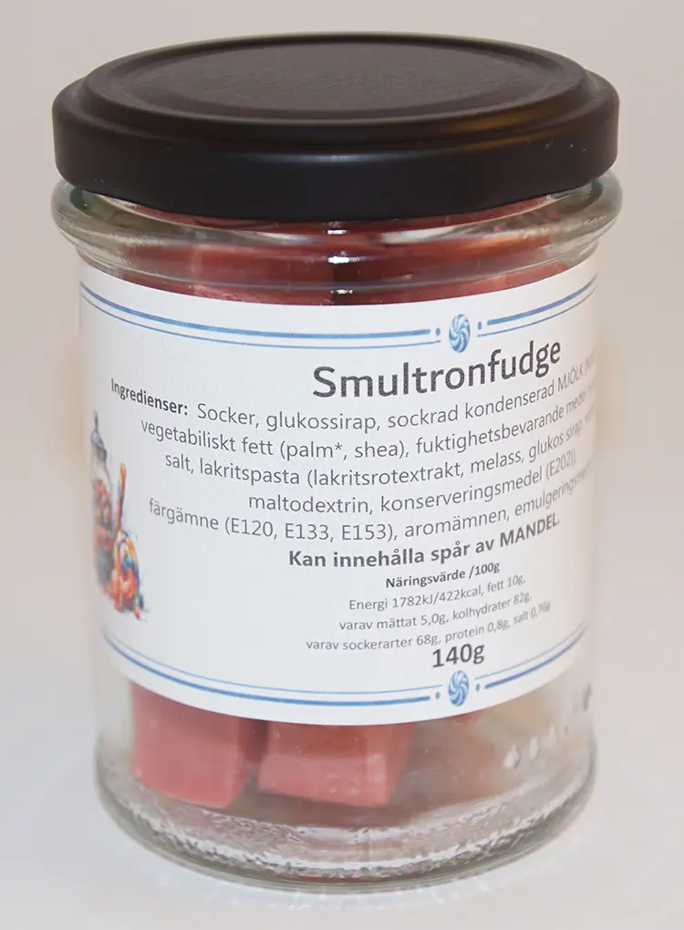 Strawberry fudge in glass jar 140g