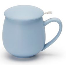 Tea mug with insert strainer light blue 3,5dl