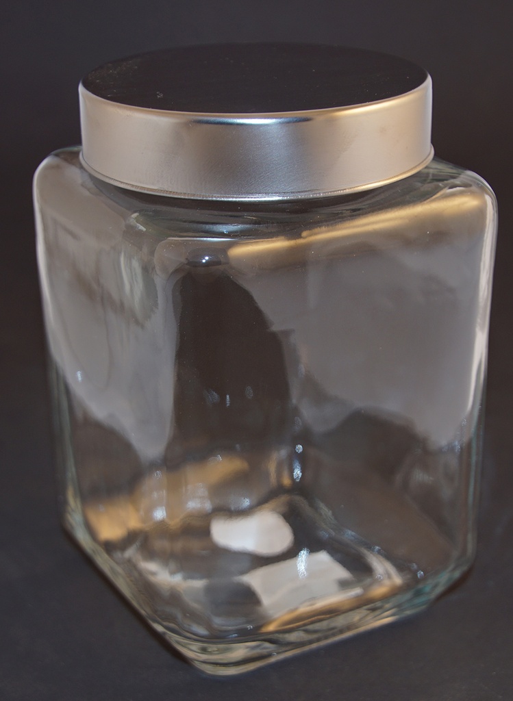 Glass canisters 0.7lit. 80x80x140mm