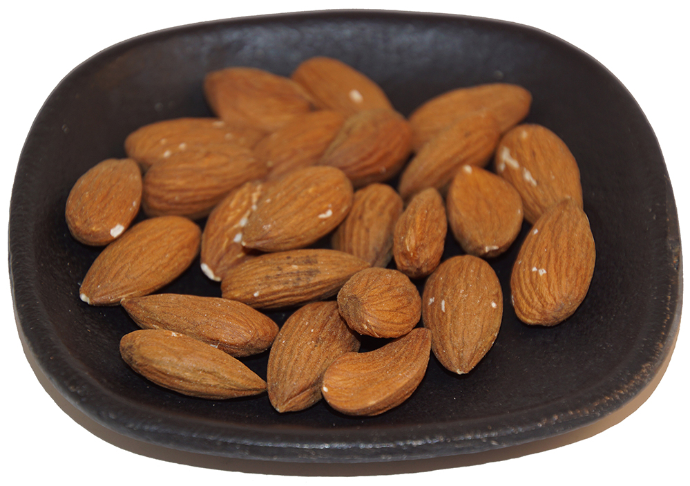 Sweet almond whole 23/25 in bulk 1kg