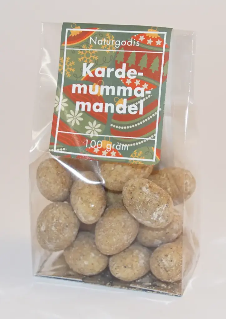 Cardamom almond pack in stand-up pouch