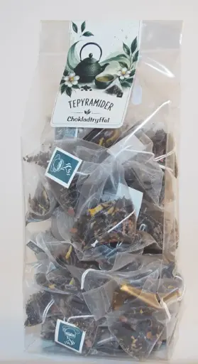 [RT522] Pyramidte Chokladtryffel svart 40st i PÅSE